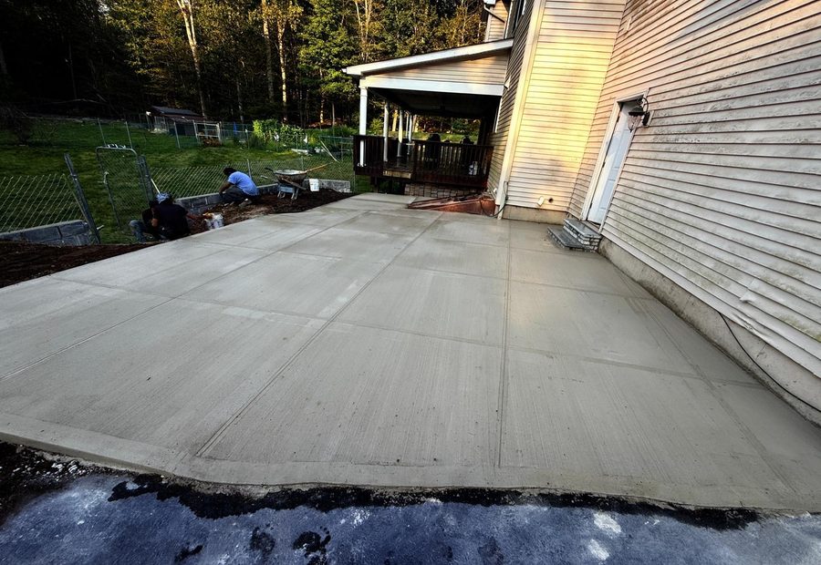 Concrete work by EastSide Builders NY Corp